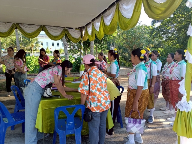 โครงการส่งเสริมงานประเพณีรดน้ำดำหัวในช่วงเทศกาลสงกรานต์ ประจำปีงบประมาณ 2568